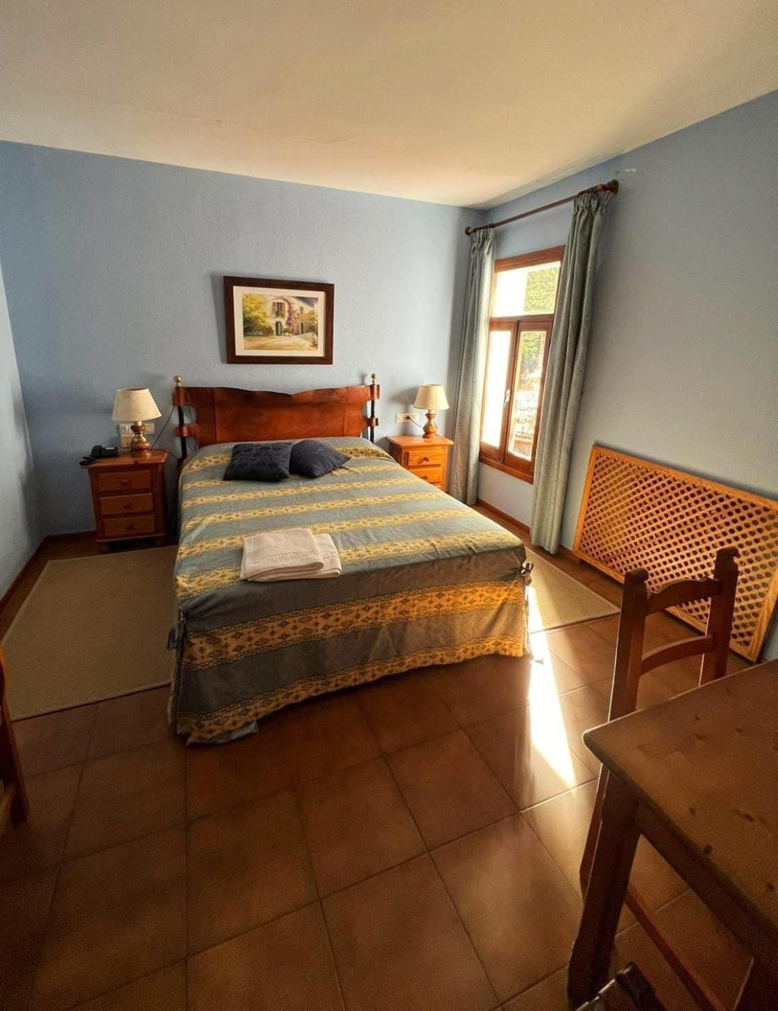 Hotel El Refugio De Juanar Ojen Room photo