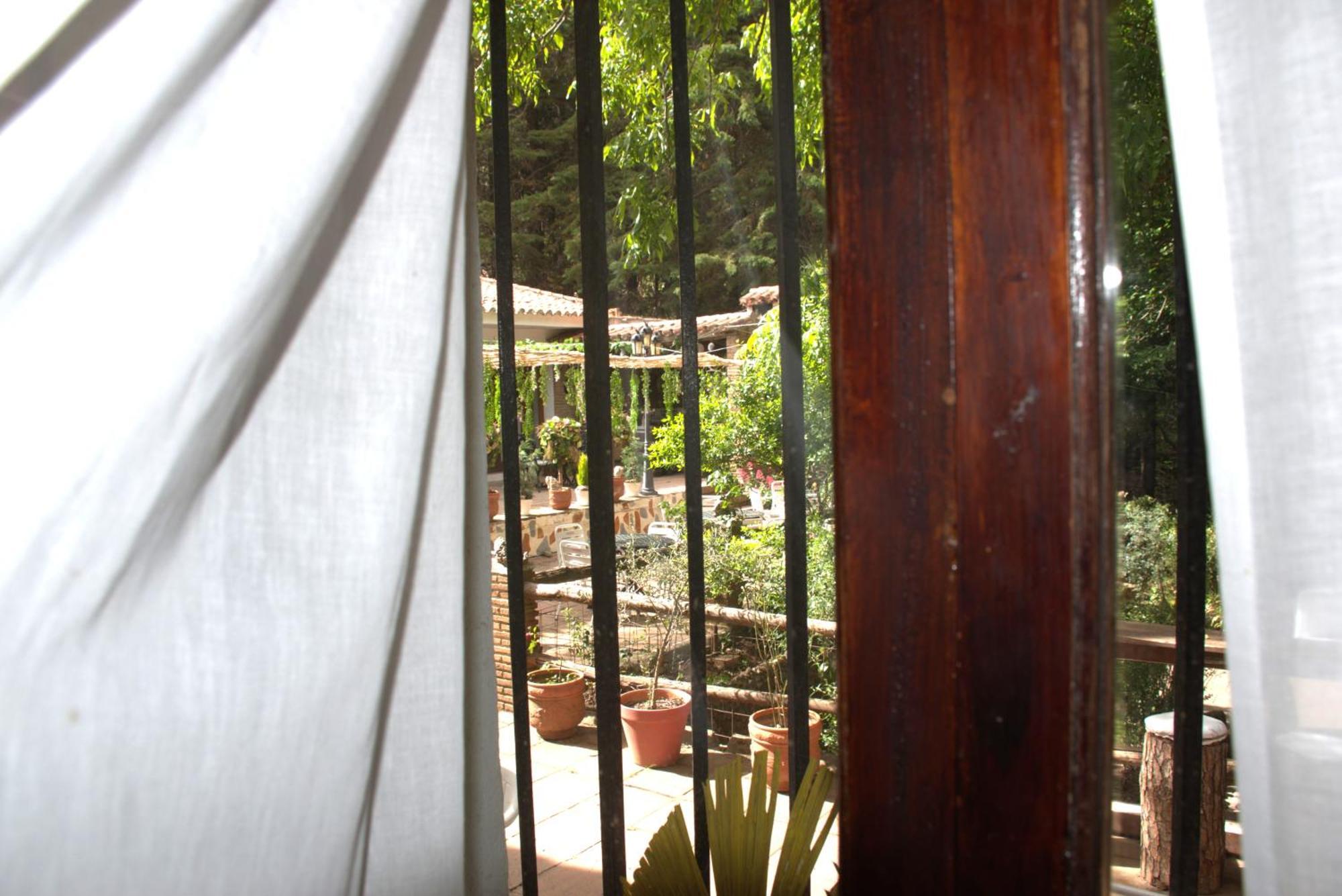 Hotel El Refugio De Juanar Ojen Room photo